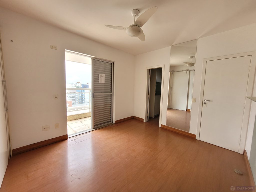 Cobertura à venda no Centro com 213 m², 3 quartos e 2 vagas — foto 2