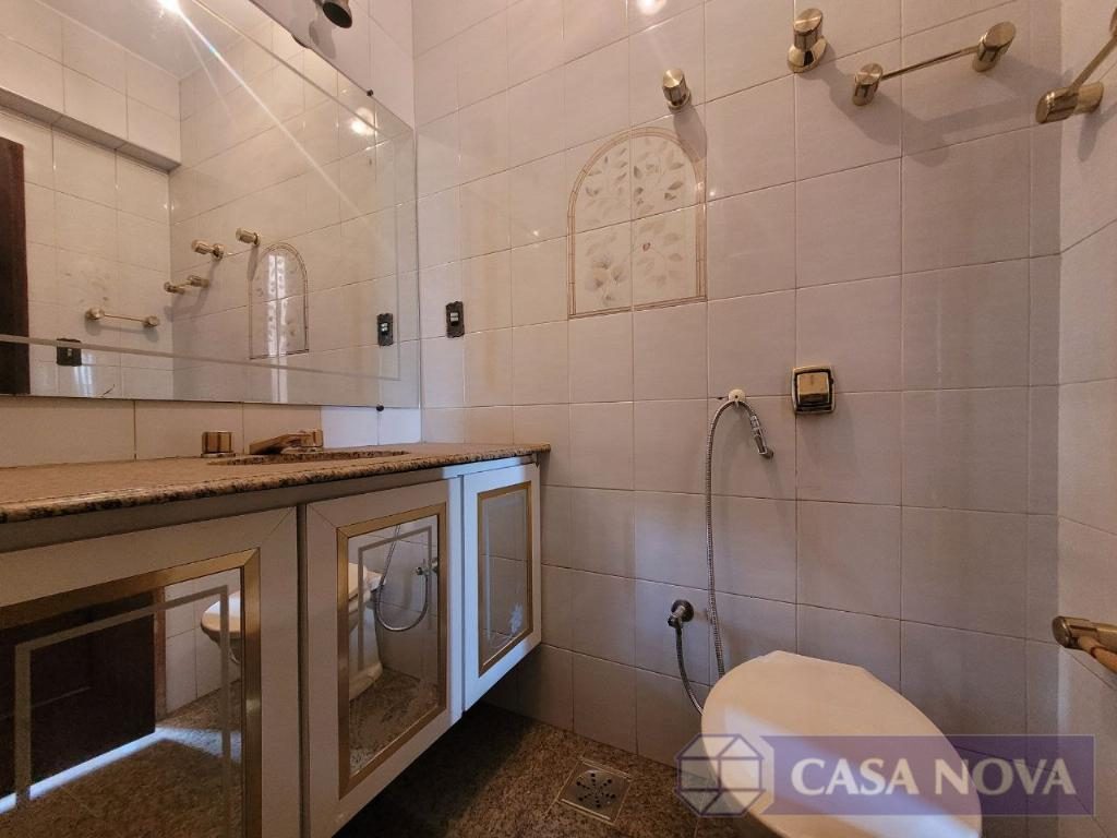 Apartamento à venda no Centro com 202 m², 4 quartos e 1 vaga — foto 2