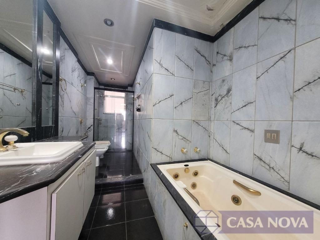 Apartamento à venda no Centro com 240 m², 4 quartos e 2 vagas — foto 5