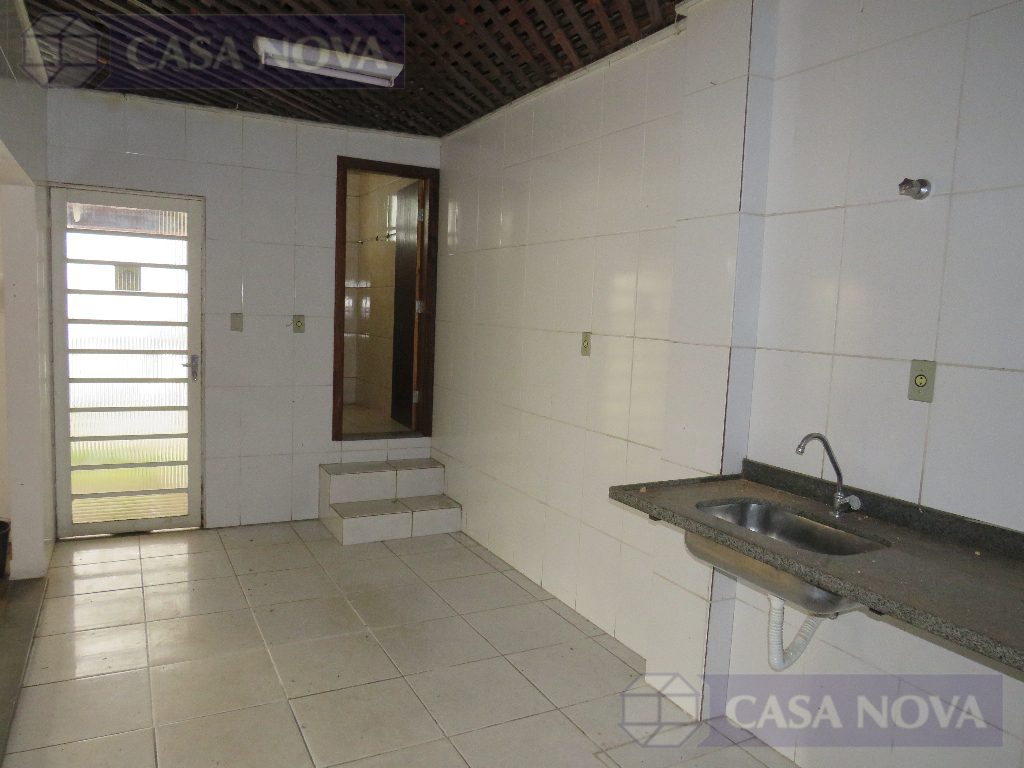 Casa à venda no Centro com 70 m² e 2 quartos — foto 5