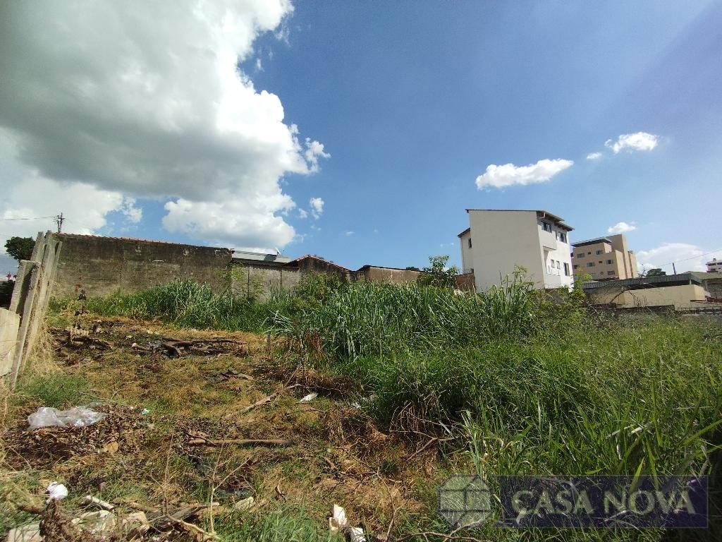 Lote para alugar nos Interlagos com 400 m² — foto 2