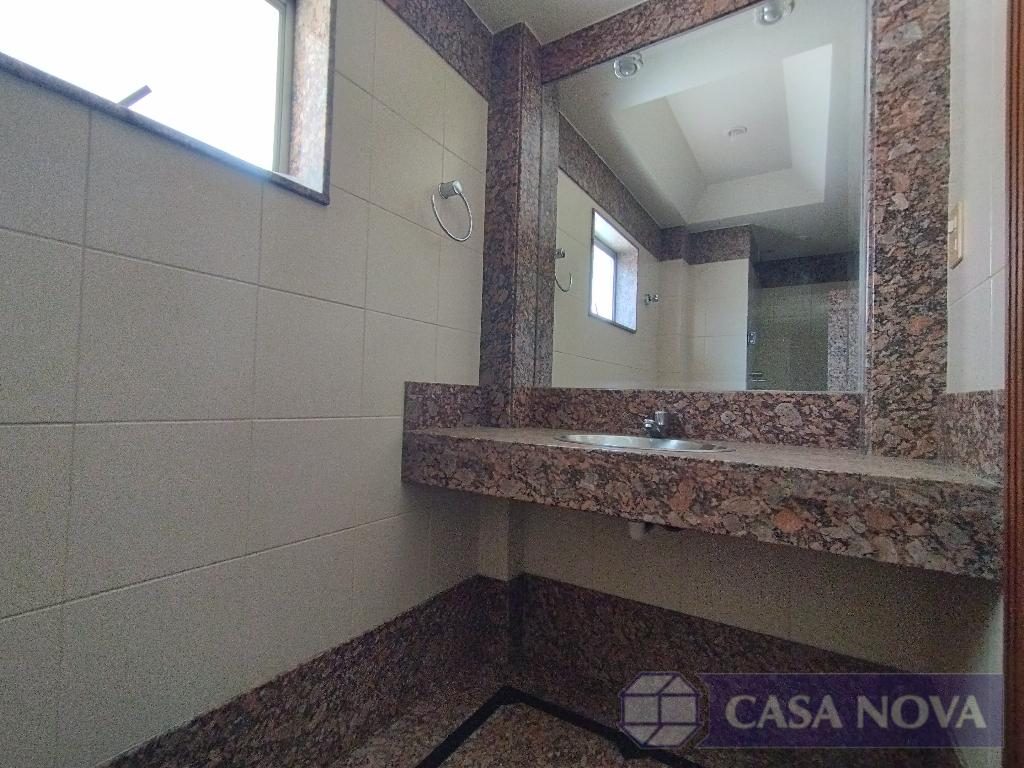 Apartamento para alugar no Centro com 120 m² e 3 quartos — foto 5