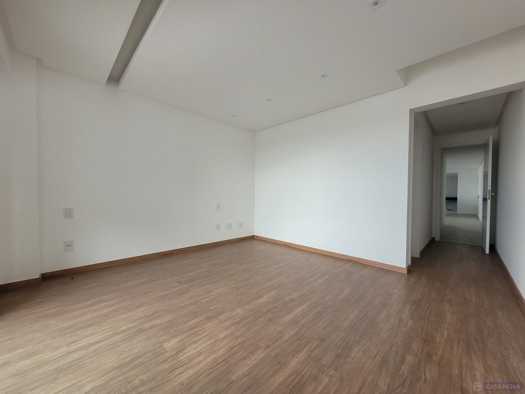 Apartamento à venda no Centro com 95 m², 2 quartos e 2 vagas — foto 3