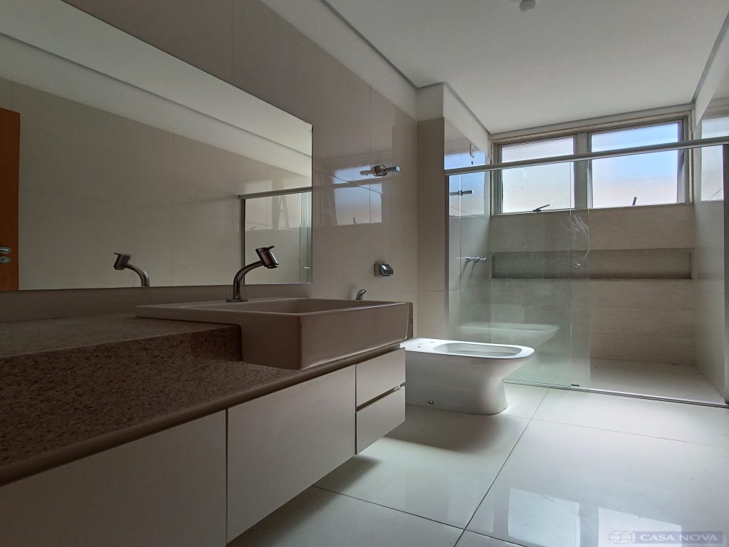 Apartamento para alugar no Centro com 130 m², 3 quartos e 2 vagas — foto 3