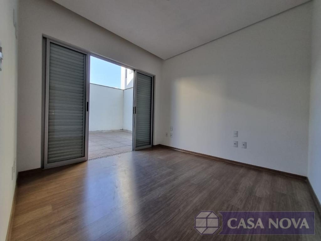 Apartamento para alugar no Centro com 130 m², 3 quartos e 2 vagas — foto 4