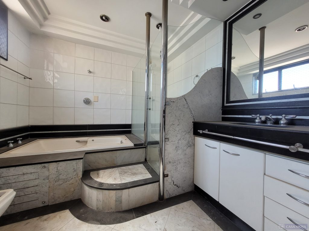 Apartamento à venda no Centro com 200 m², 3 quartos e 2 vagas — foto 4