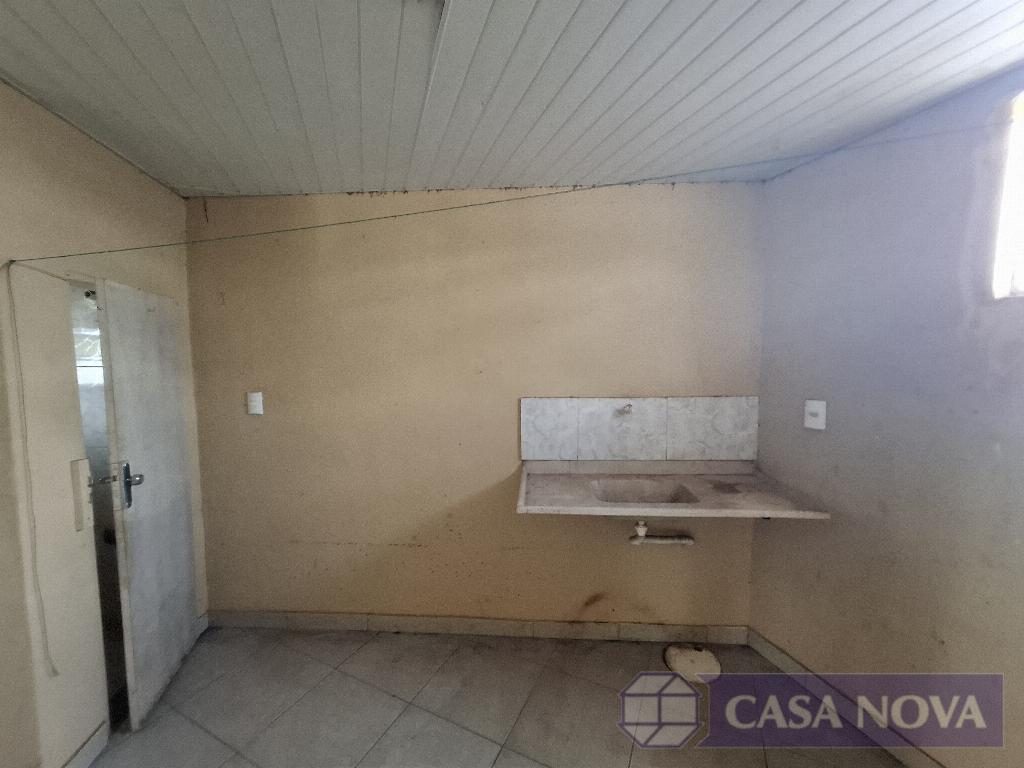 Barracão para alugar no Catalão com 26 m² — foto 3