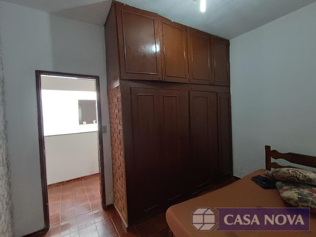 Casa à venda na Santa Cruz com 150 m², 3 quartos e 4 vagas — foto 2