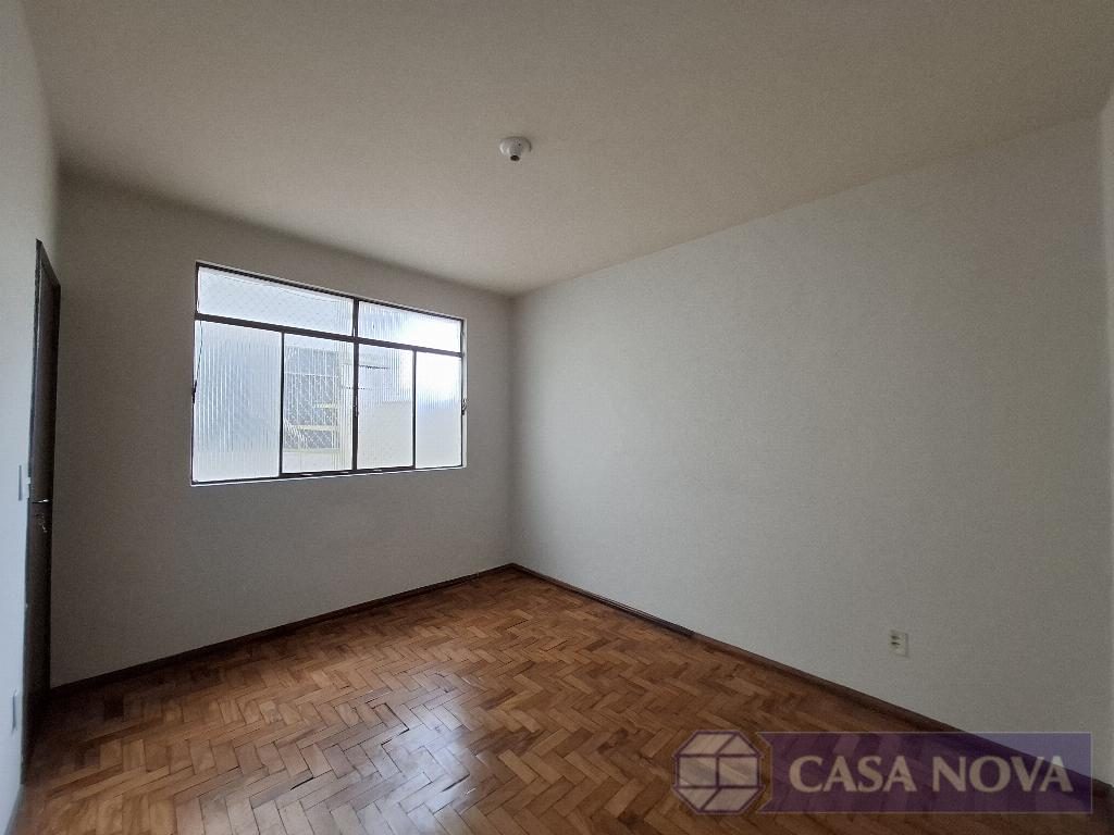 Cobertura à venda no Centro com 120 m² e 3 quartos — foto 2