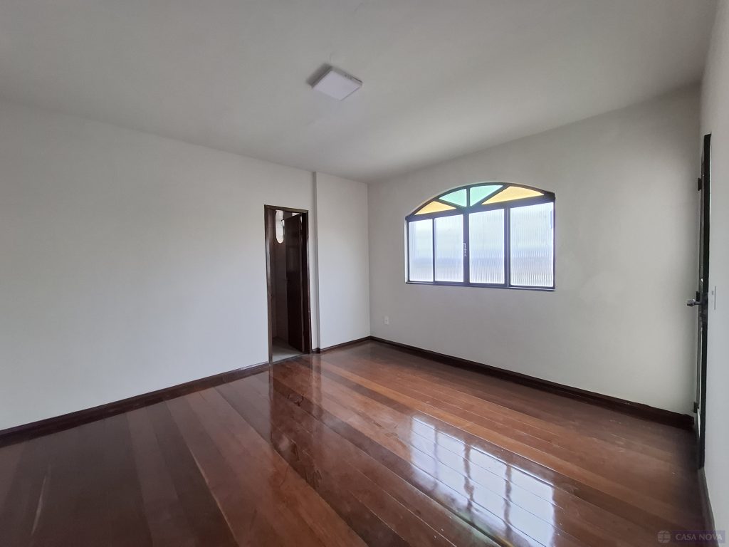 Apartamento para alugar no Centro com 120 m², 3 quartos e 1 vaga — foto 2
