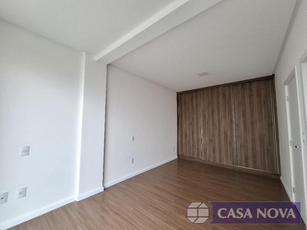 Cobertura à venda no Centro com 200 m², 3 quartos e 2 vagas — foto 2