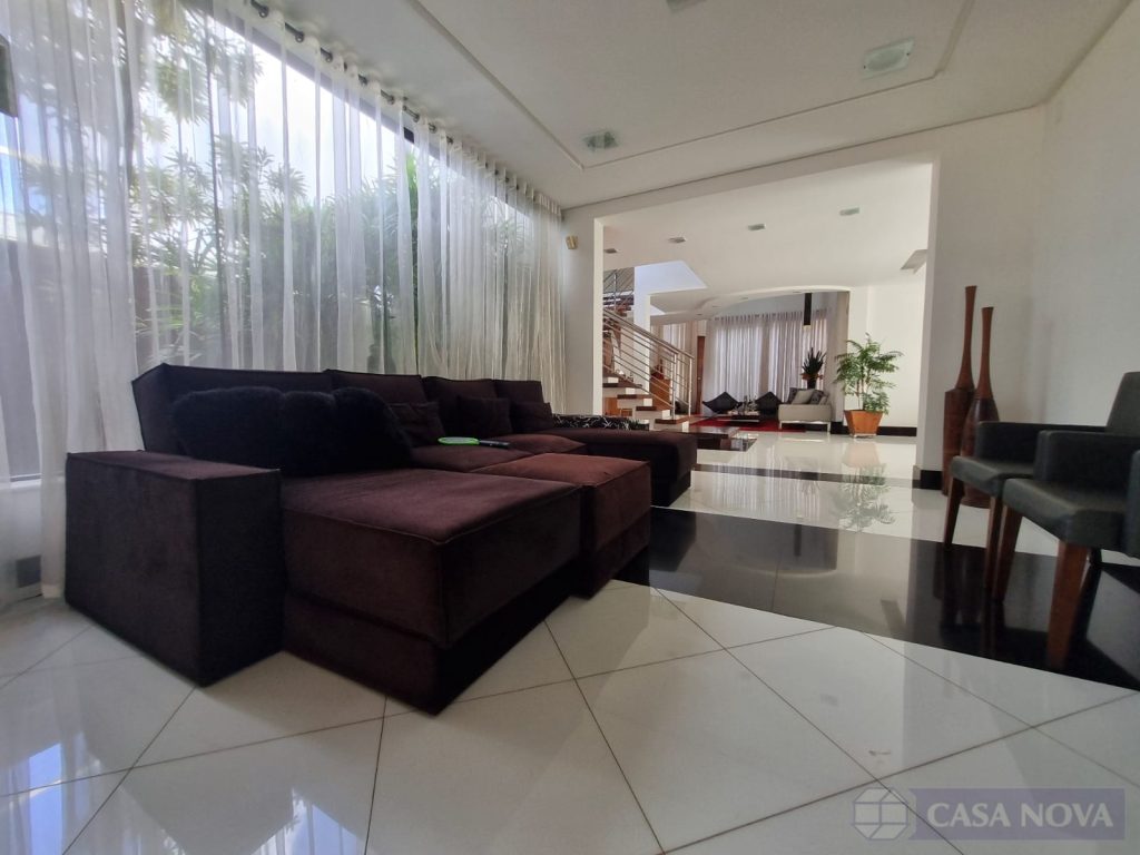 Casa à venda no L. P. Pereira com 540 m², 3 quartos e 4 vagas — foto 2