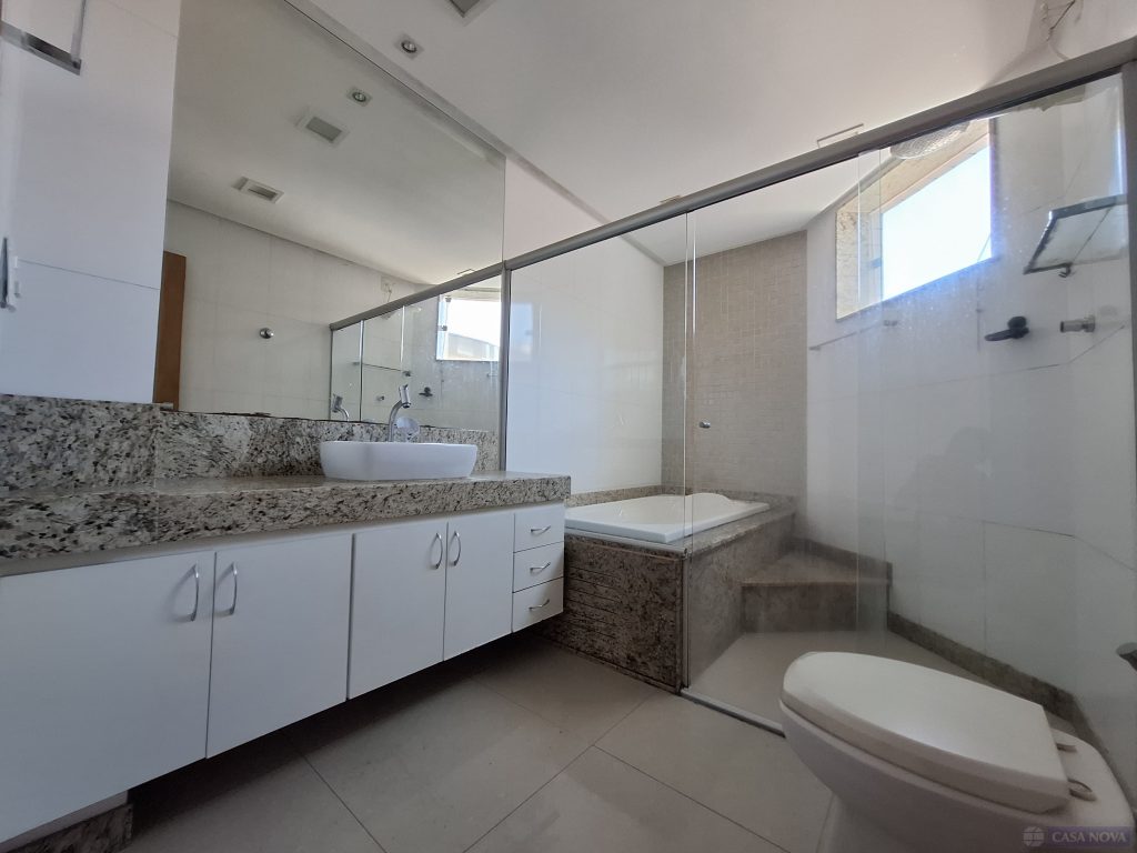 Apartamento para alugar no Centro com 140 m², 3 quartos e 1 vaga — foto 3