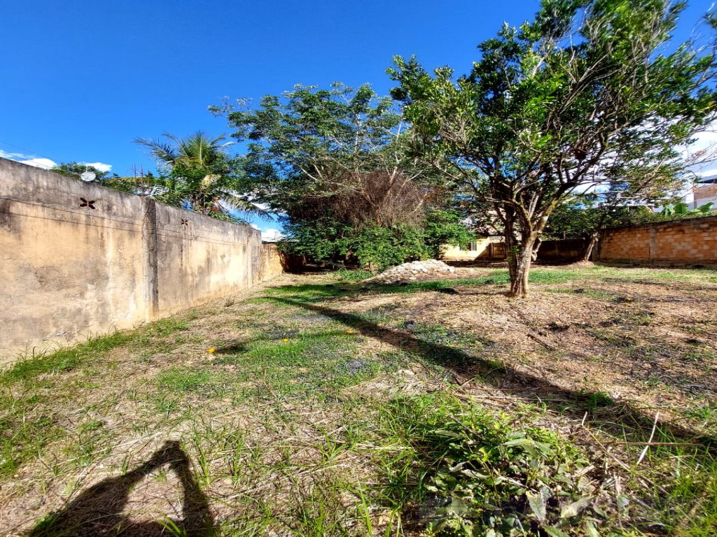 Lote à venda nos Das Oliveiras com 360 m² — foto 3