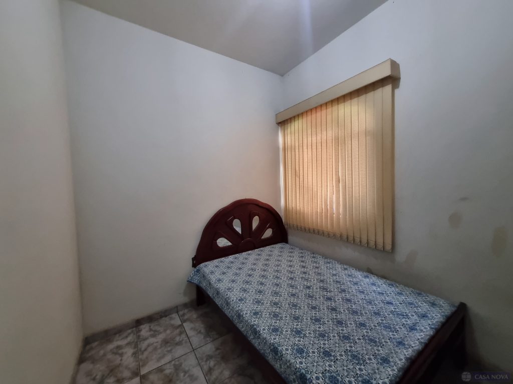 Casa à venda na Santa Rosa com 70 m², 3 quartos e 10 vagas — foto 2