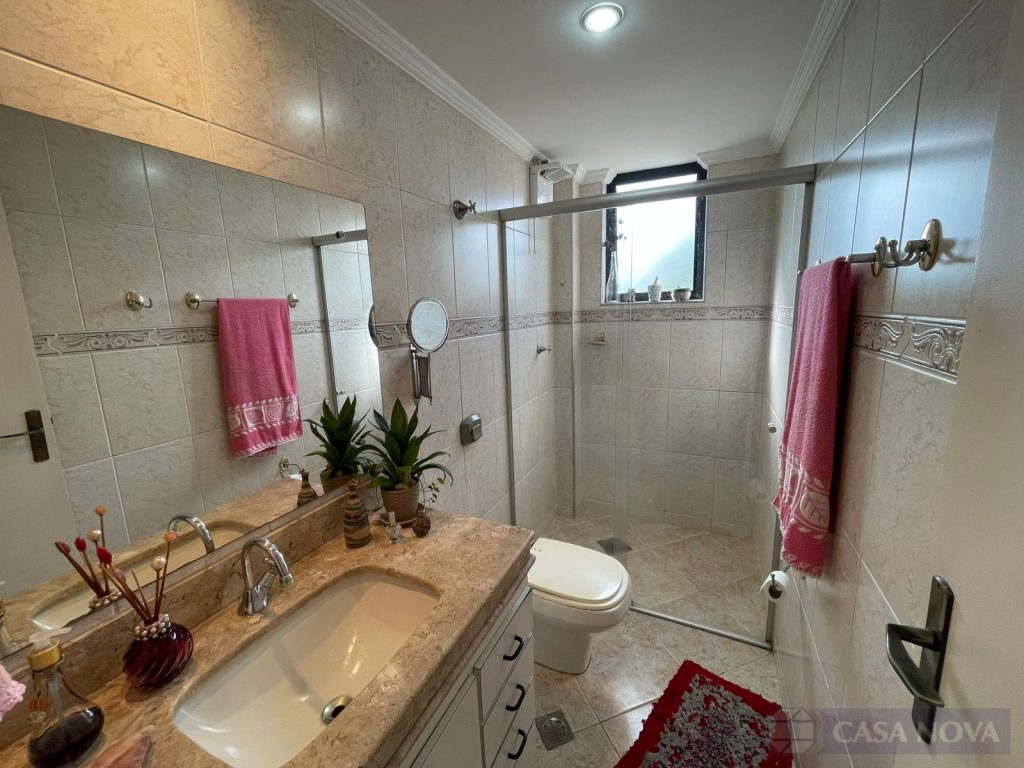 Apartamento à venda no Centro com 103 m², 3 quartos e 1 vaga — foto 2