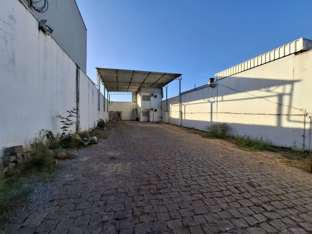 Galpão para alugar nos Das Oliveiras com 300 m² — foto 2