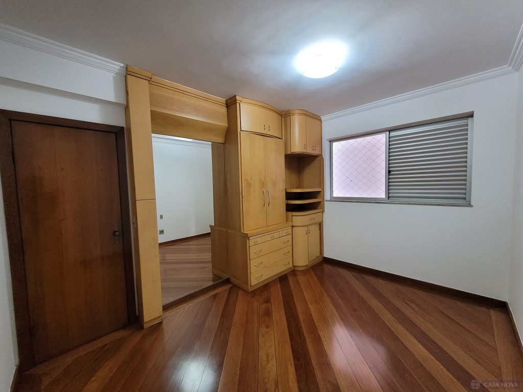 Apartamento à venda no Centro com 150 m², 3 quartos e 2 vagas — foto 3