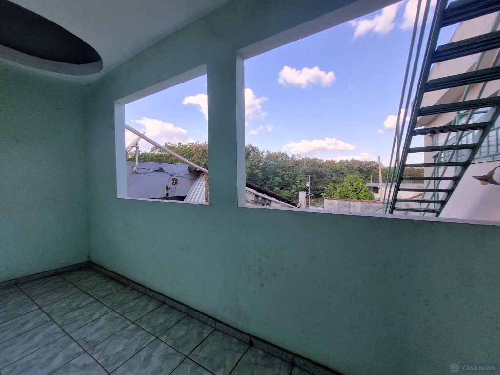 Casa à venda no Centro com 73 m², 4 quartos e 2 vagas — foto 4