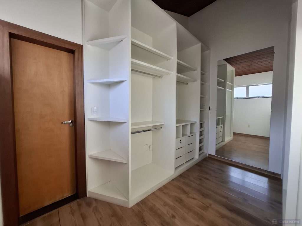 Casa à venda na Prolongamento Bom Pastor com 300 m², 3 quartos e 4 vagas — foto 3