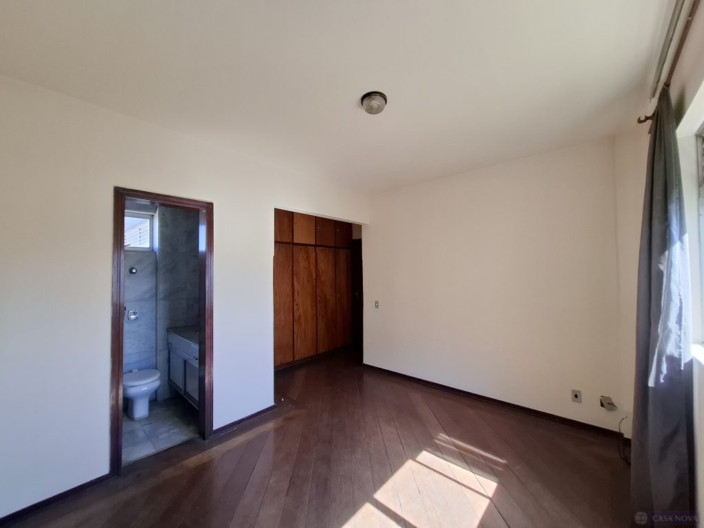 Apartamento para alugar no Centro com 180 m², 3 quartos e 1 vaga — foto 2
