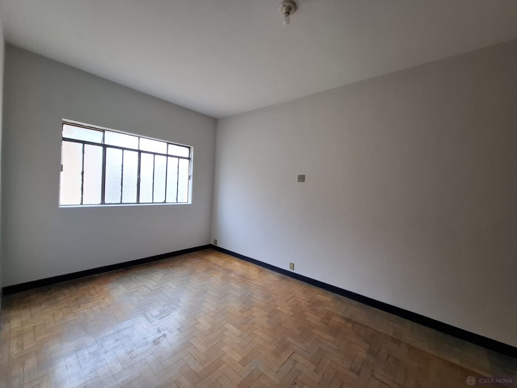 Apartamento para alugar no Centro com 120 m² e 3 quartos — foto 2