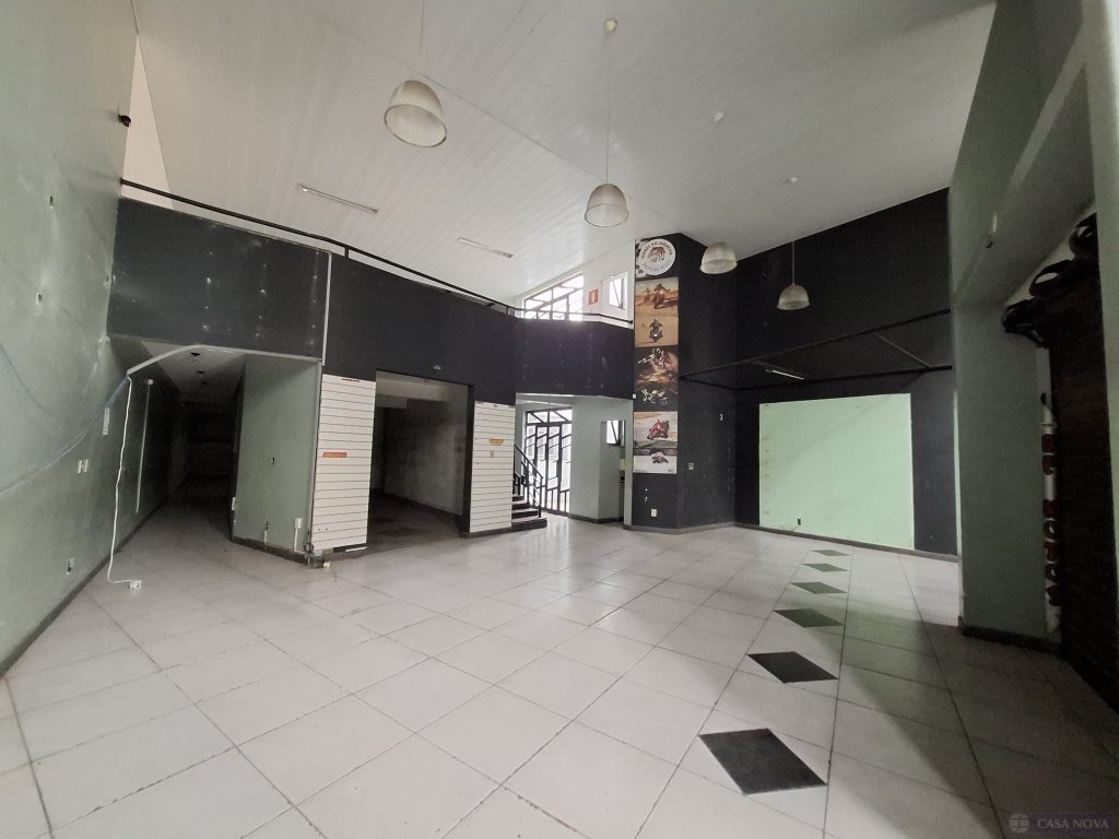 Galpão para alugar no Centro com 300 m² e 4 vagas — foto 3