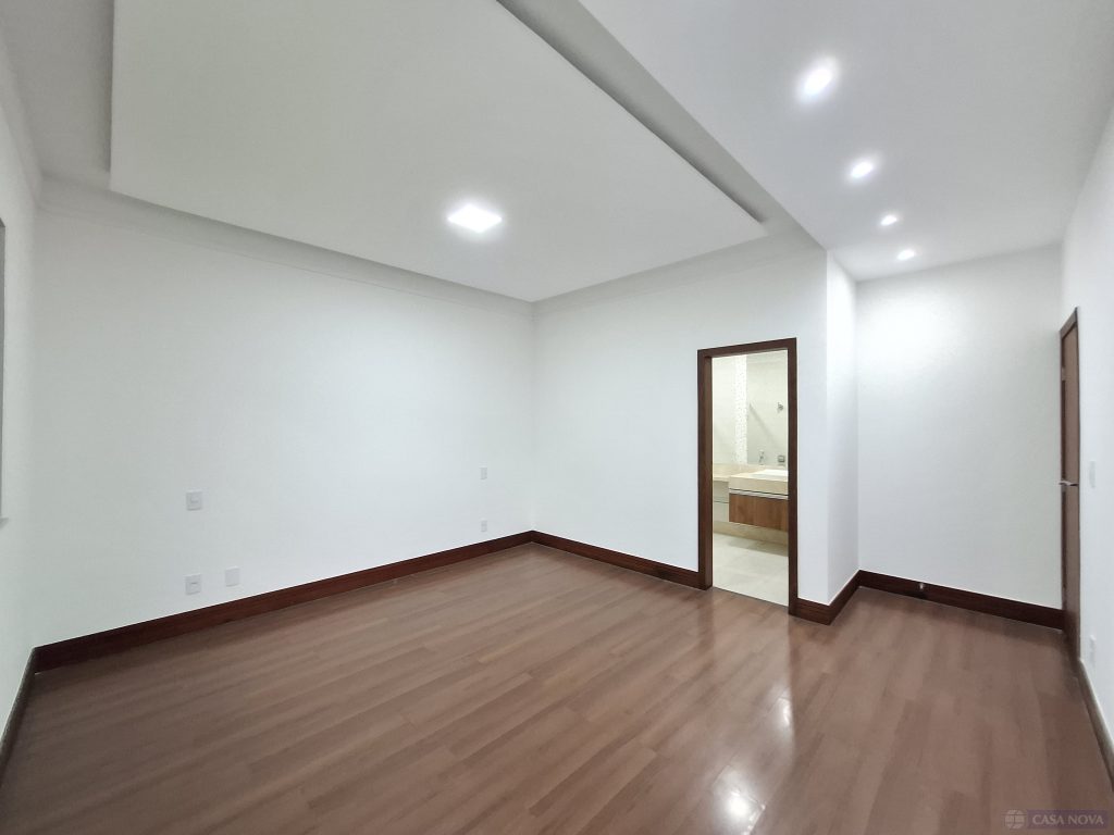 Casa para alugar no Centro com 290 m², 5 quartos e 4 vagas — foto 2