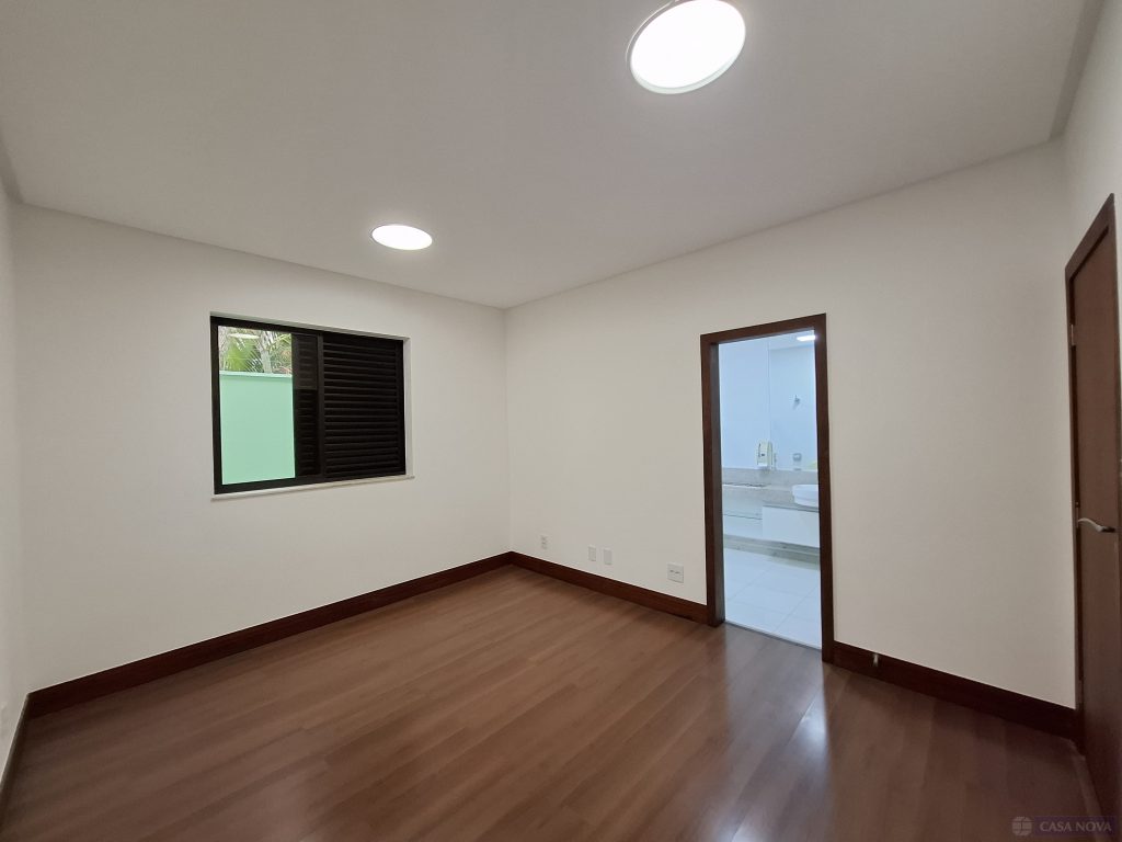 Casa para alugar no Centro com 290 m², 5 quartos e 4 vagas — foto 4