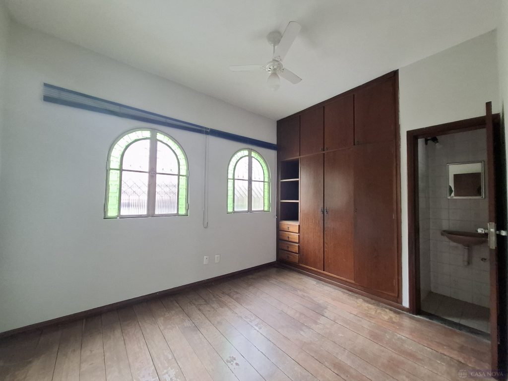 Apartamento para alugar no Centro com 160 m², 4 quartos e 1 vaga — foto 2