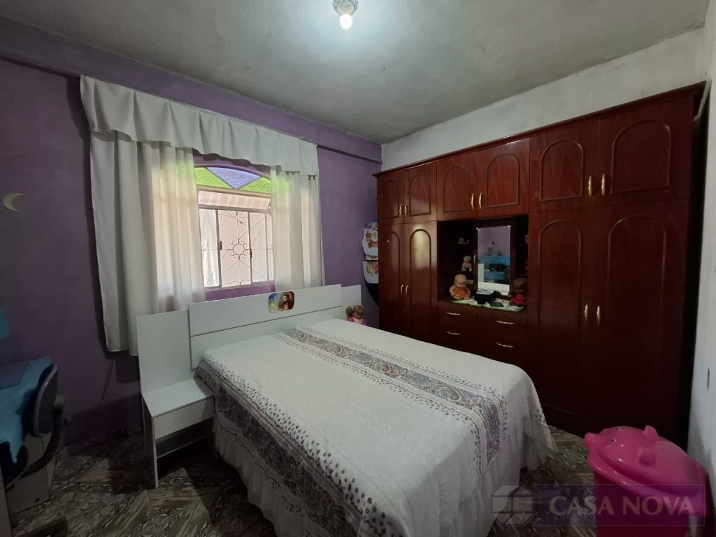 Casa à venda nos Das Oliveiras com 180 m², 2 quartos e 2 vagas — foto 2