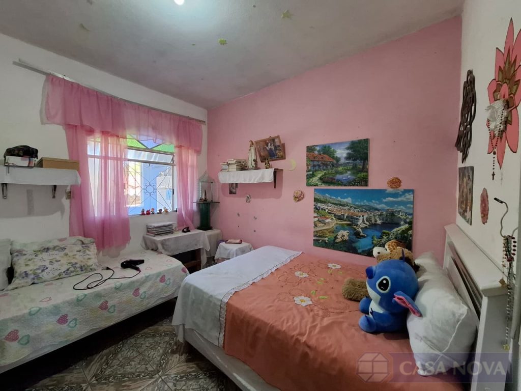 Casa à venda nos Das Oliveiras com 180 m², 2 quartos e 2 vagas — foto 3
