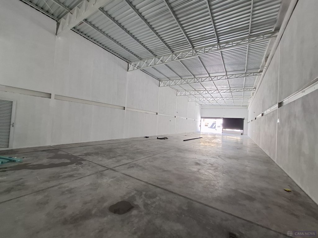 Galpão para alugar no Centro com 340 m² — foto 3