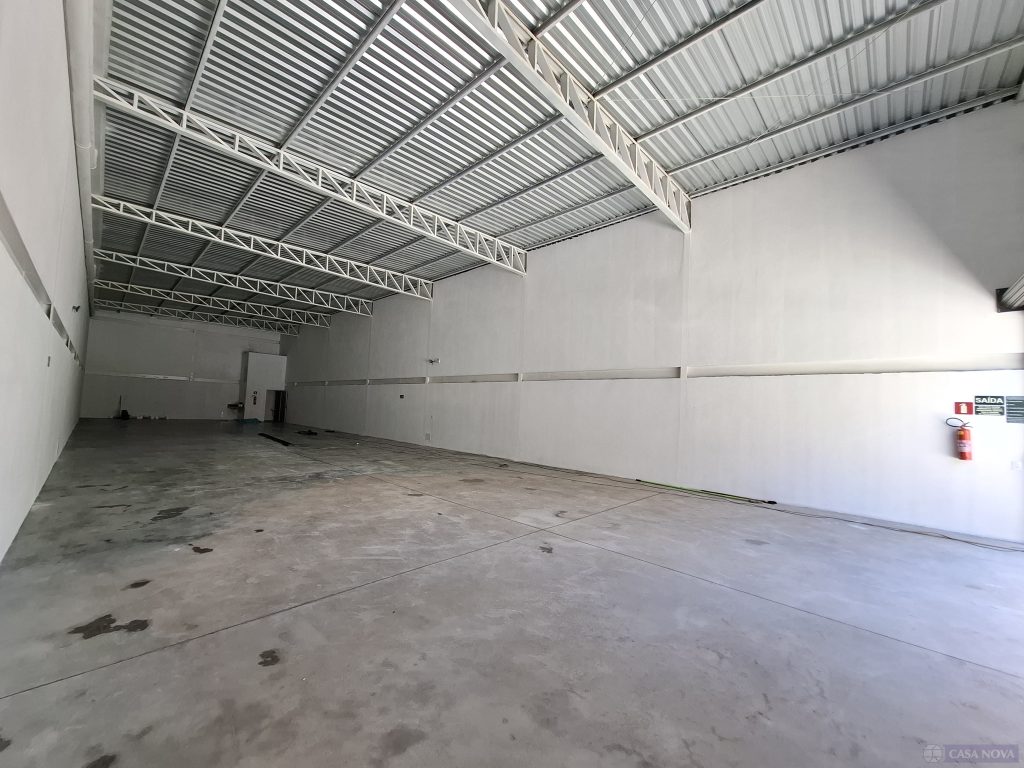 Galpão para alugar no Centro com 340 m² — foto 3