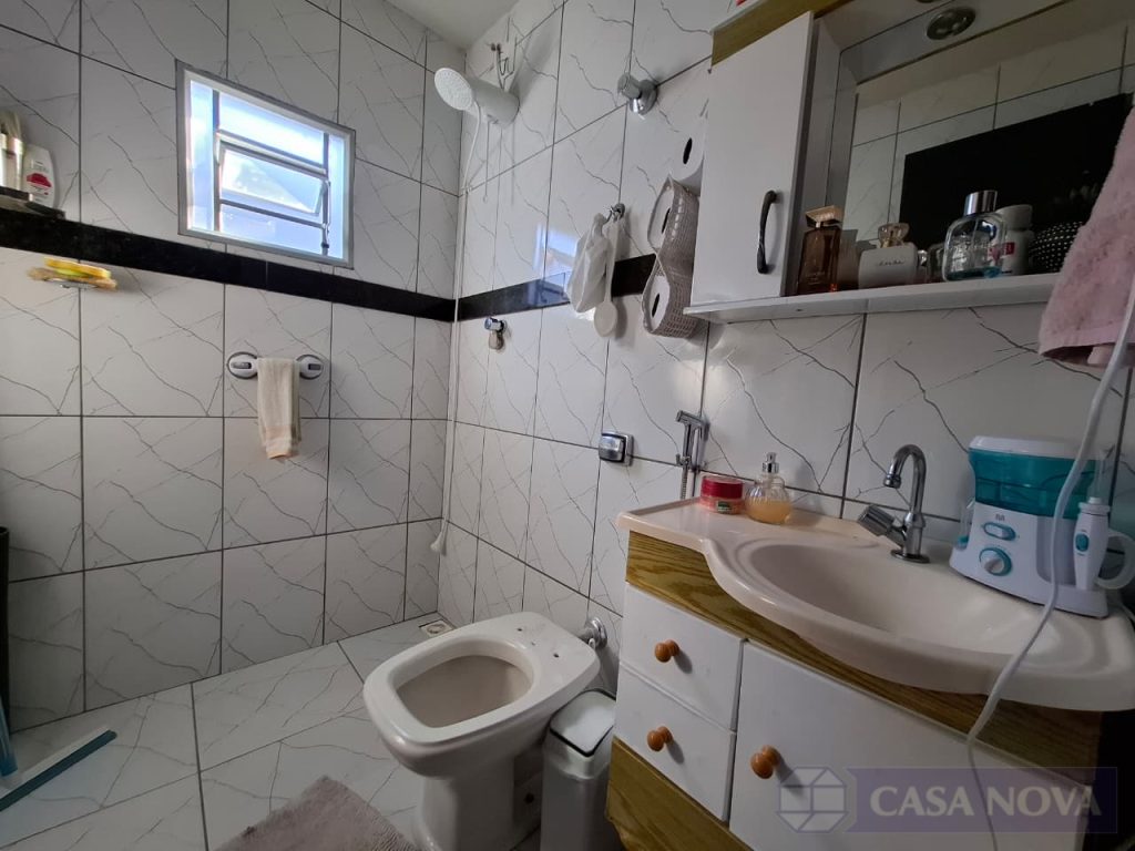 Casa à venda na Vila das Roseiras com 140 m², 3 quartos e 4 vagas — foto 2