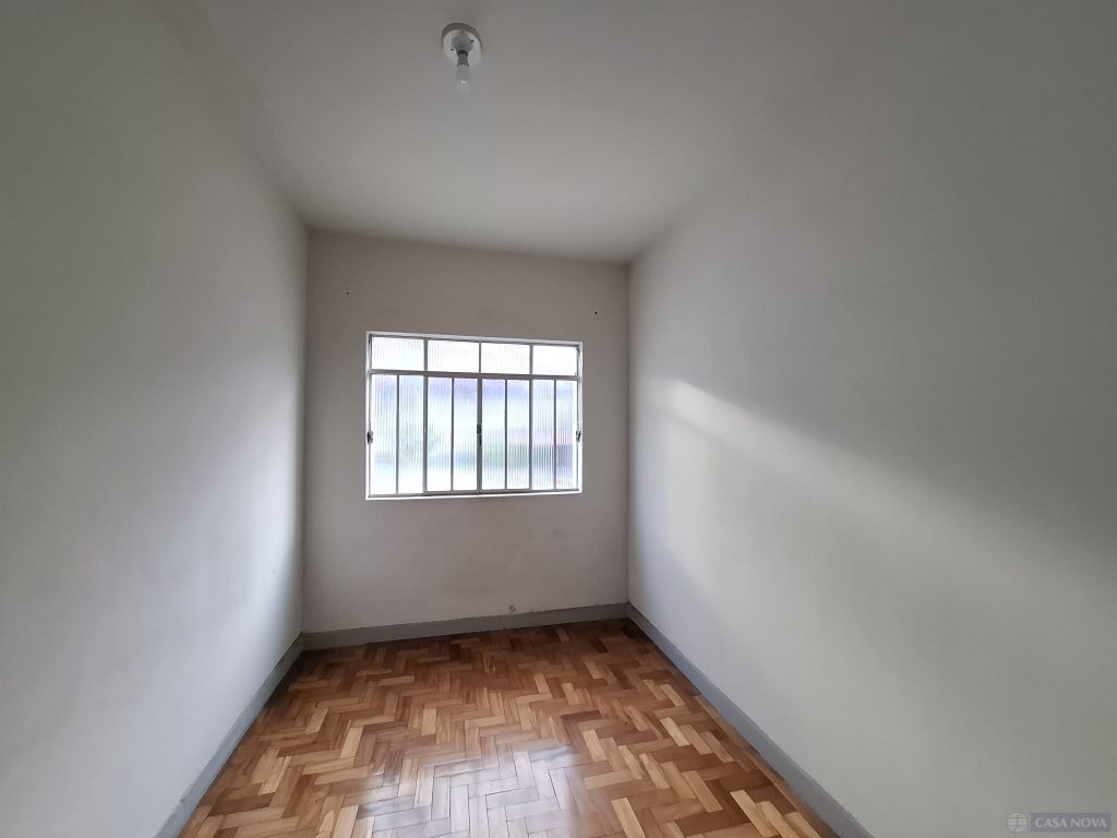 Casa para alugar no Centro com 110 m² e 3 quartos — foto 2