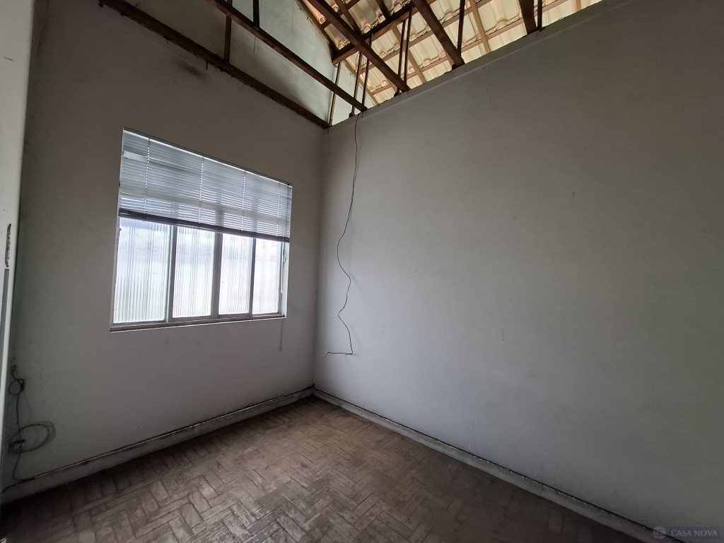 Casa para alugar no Centro com 200 m², 3 quartos e 2 vagas — foto 2