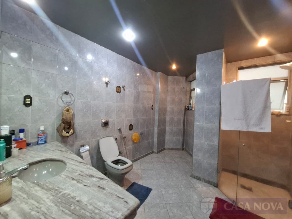 Apartamento à venda no Centro com 239 m², 4 quartos e 2 vagas — foto 4