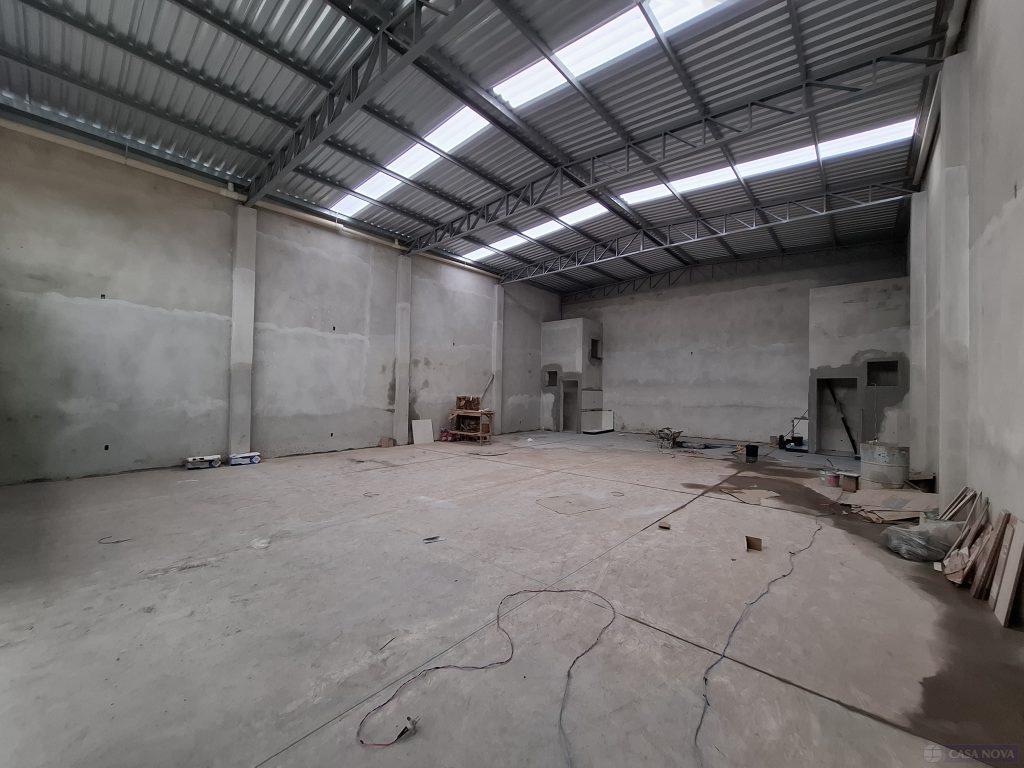 Galpão para alugar no Belvedere com 288 m² — foto 2
