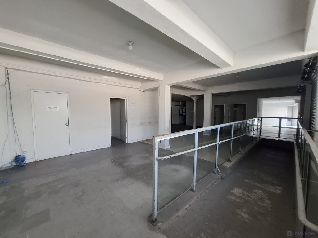 Galpão para alugar no Centro com 600 m² — foto 2
