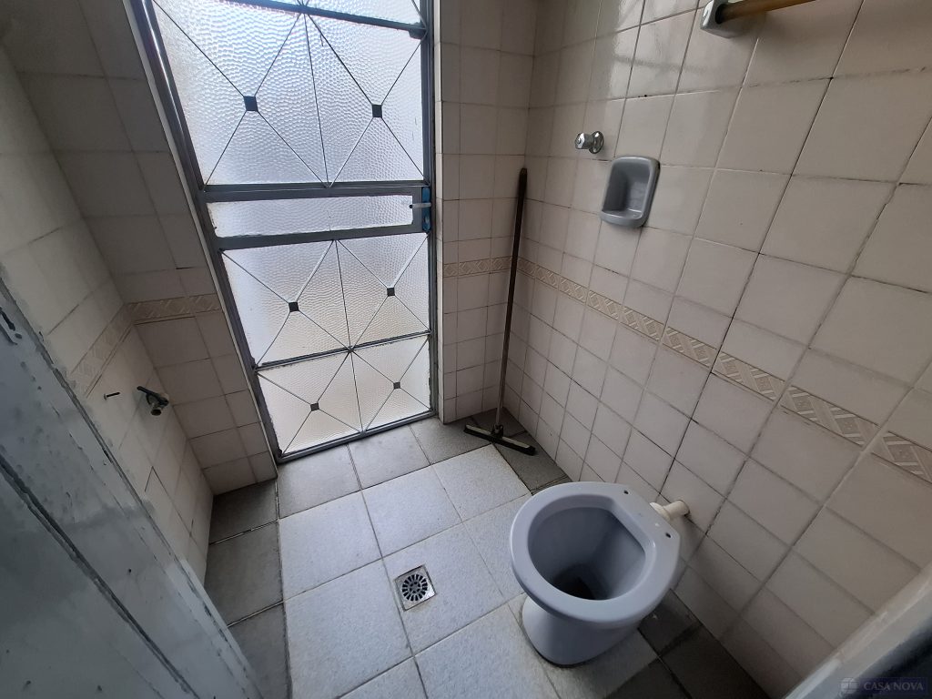 Casa para alugar no Bom Pastor com 100 m² e 3 quartos — foto 2