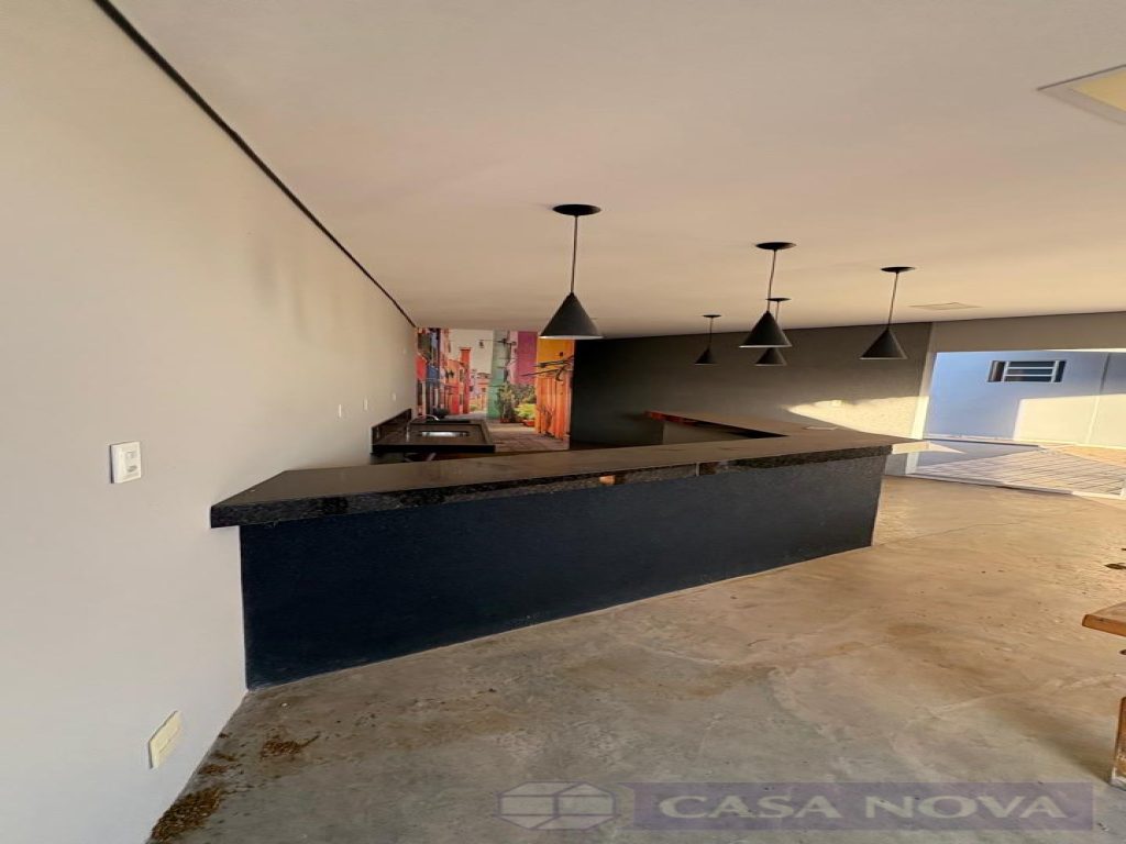 Casa à venda no Walchir Resende com 240 m², 4 quartos e 4 vagas — foto 2