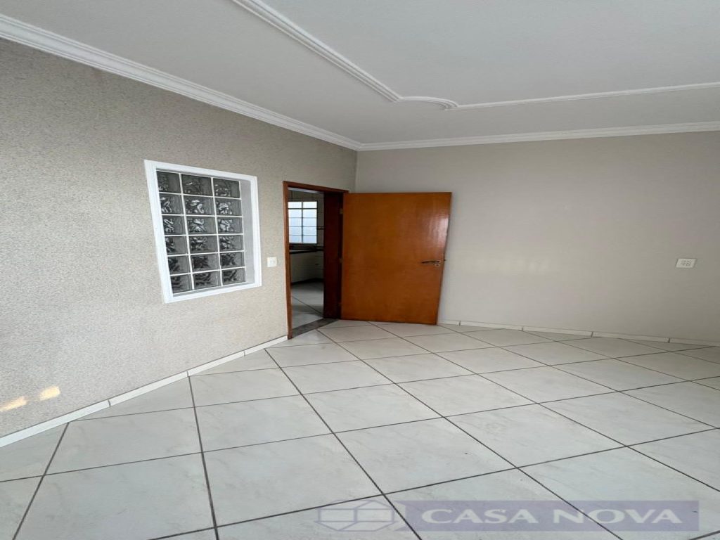 Casa à venda no Walchir Resende com 240 m², 4 quartos e 4 vagas — foto 4