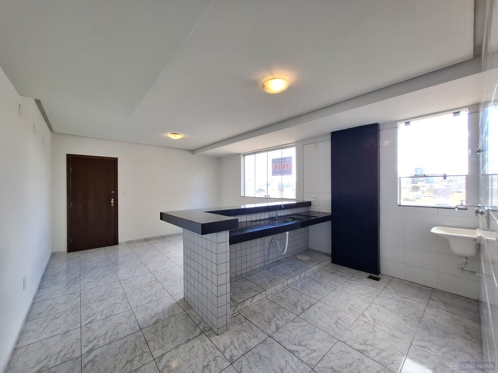 Kitnet para alugar no Centro com 50 m² e 1 quarto — foto 3