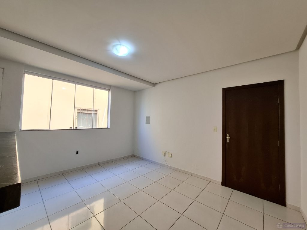 Kitnet para alugar no Centro com 50 m² e 1 quarto — foto 2