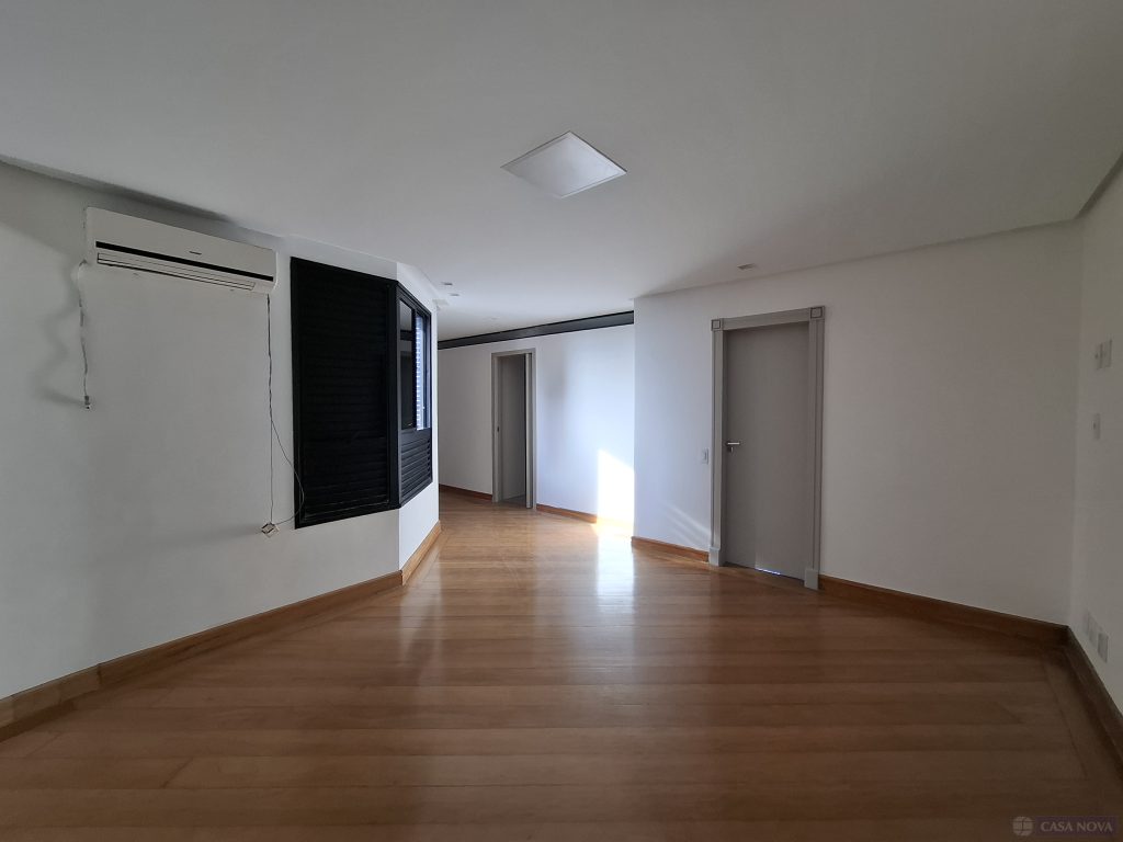 Cobertura para alugar no Centro com 250 m², 6 quartos e 2 vagas — foto 2