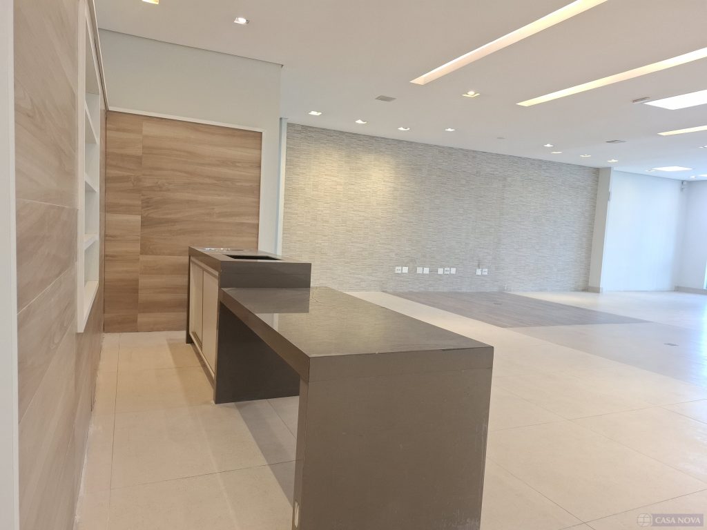 Galpão para alugar no Centro com 700 m² e 8 vagas — foto 3