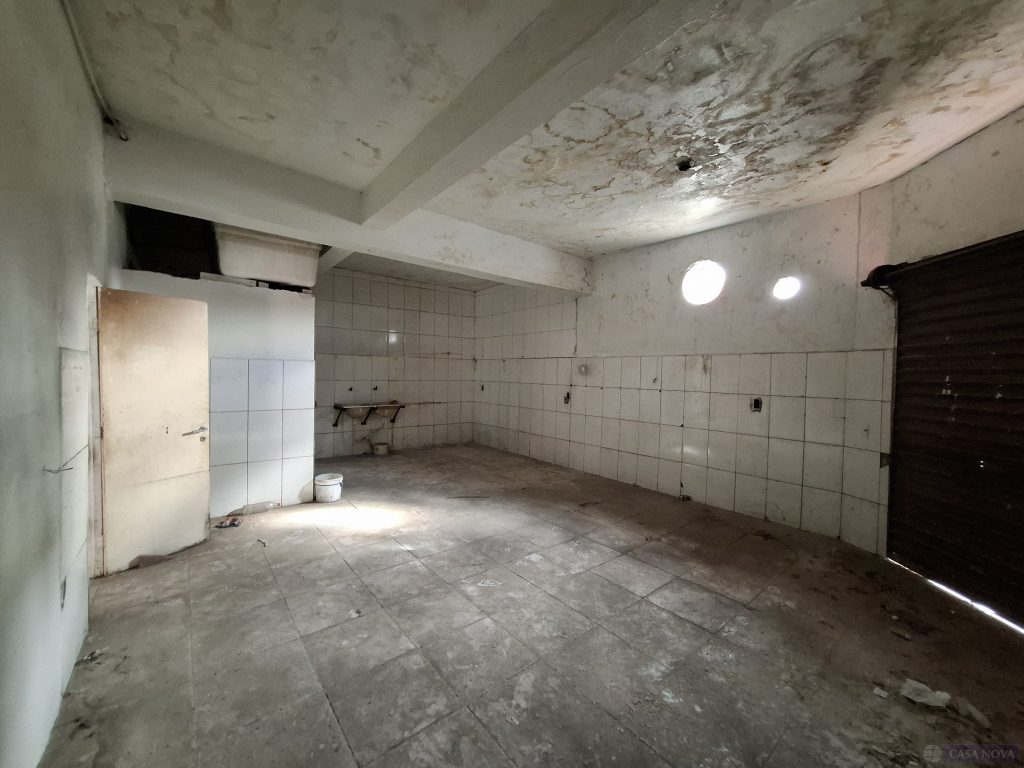 Loja para alugar nas Nações com 80 m² — foto 2