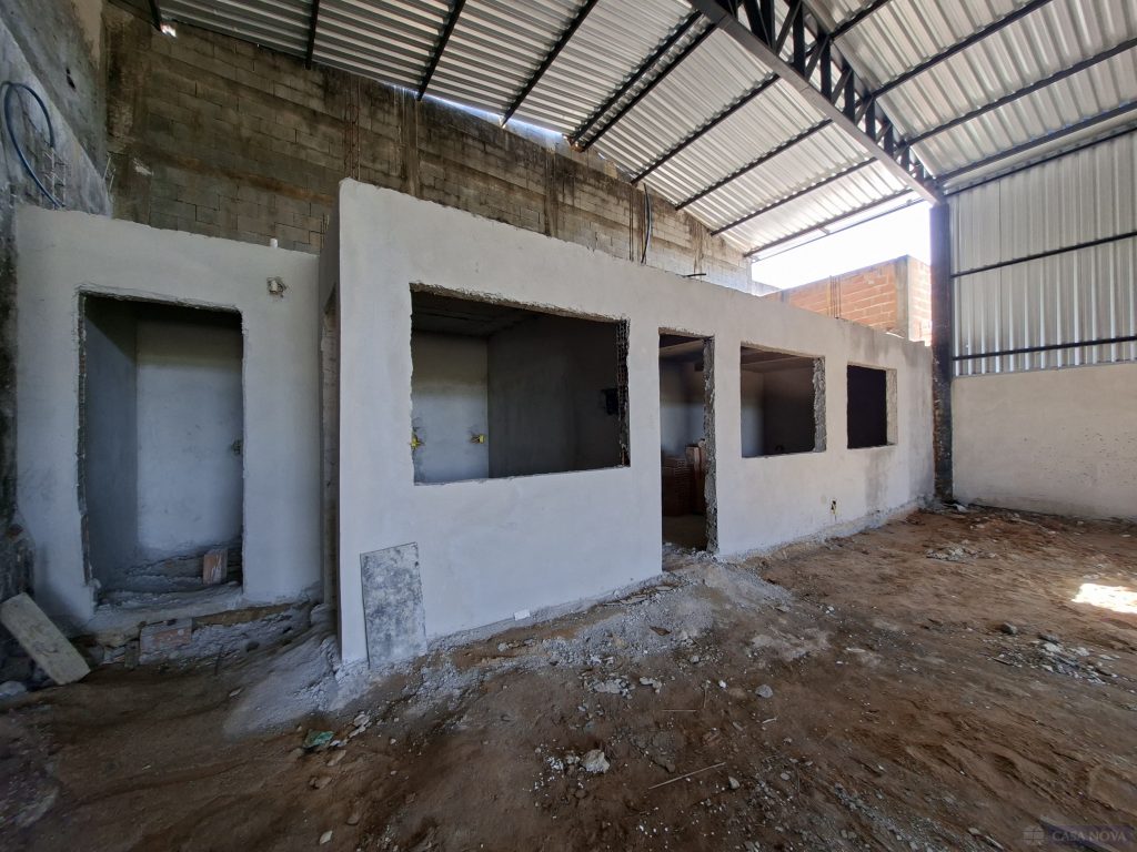 Galpão para alugar no Jardim das Oliveiras com 347 m² — foto 5