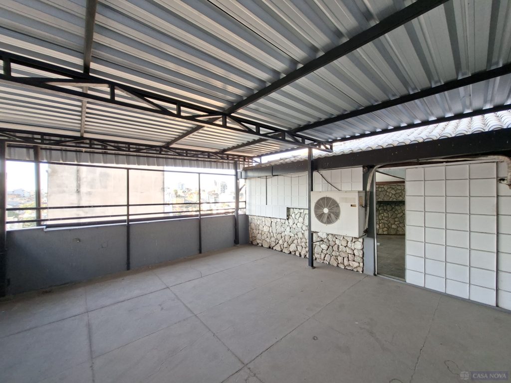 Casa para alugar no Centro com 400 m² e 2 vagas — foto 2